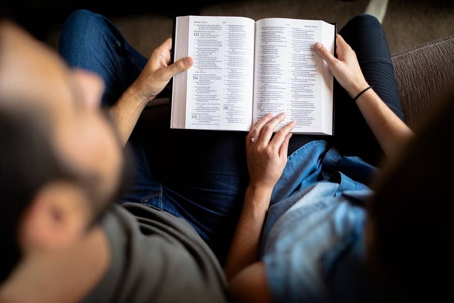 How To Study The Bible Effectively For Beginners