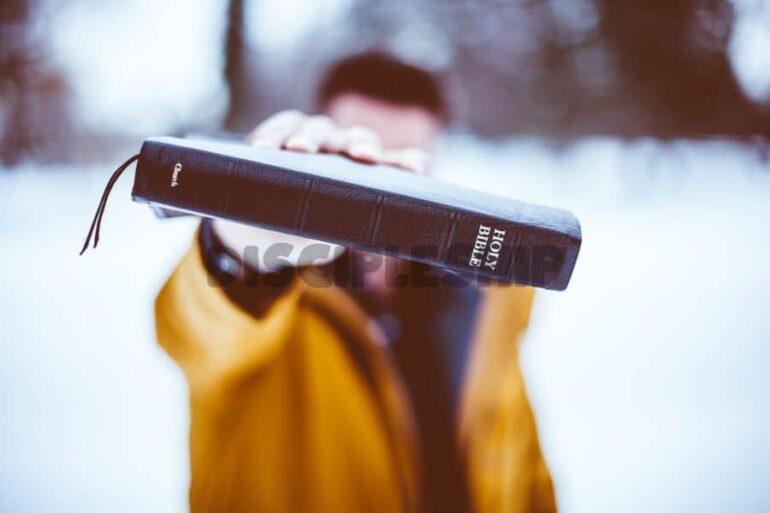 26 Important Bible Verses About Discipleship